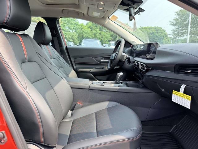 New 2026 Nissan Sentra SR w/ SR Premium Package FWD image 10