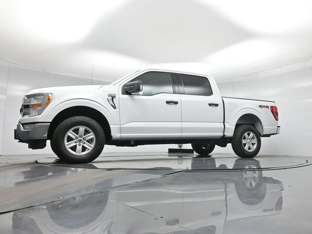 Certified 2021 Ford F150 XLT w/ Equipment Group 301A Mid image 8