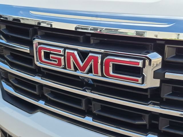 Used 2026 GMC Acadia Elevation w/ Elevation Premium Package FWD image 33