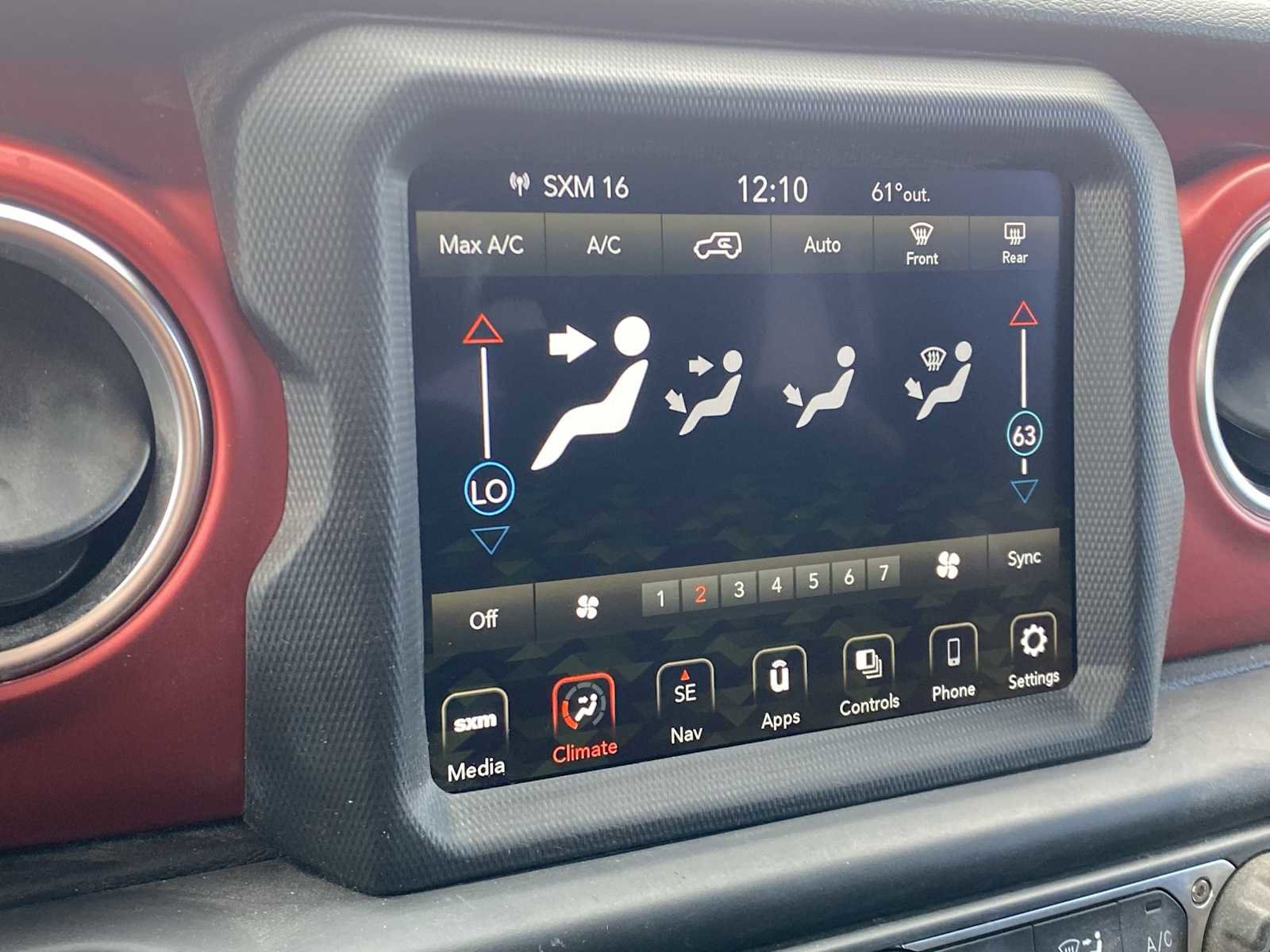 Used 2022 Jeep Wrangler Unlimited Rubicon w/ Safety Group image 16