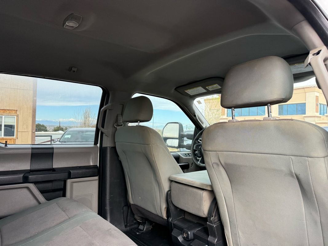 Used 2017 Ford F250 XL w/ Power Equipment Group AWD/4WD image 24