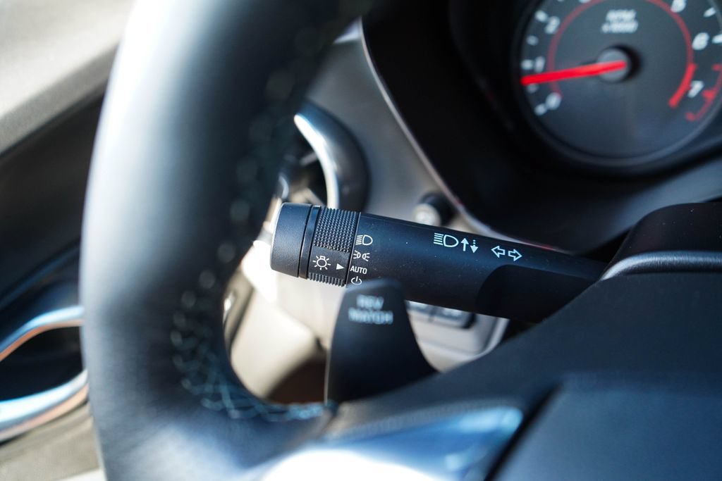 Used 2017 Chevrolet Camaro SS RWD image 36