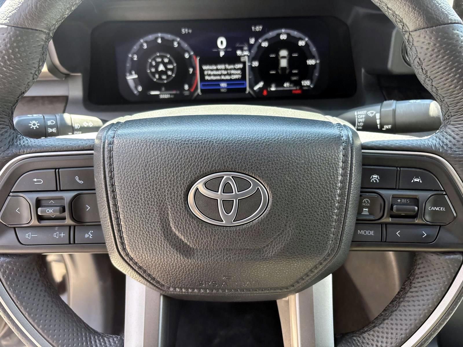 Used 2024 Toyota Tacoma Limited w/ Limited Package (LT) AWD/4WD image 17