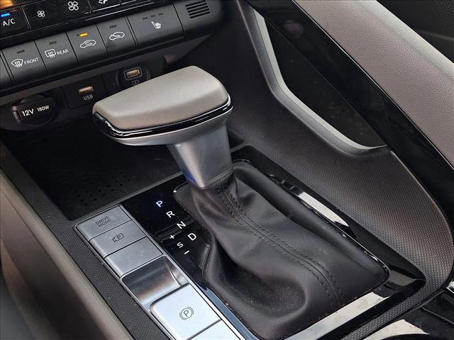 Used 2023 Hyundai Elantra SEL w/ Convenience Package image 13