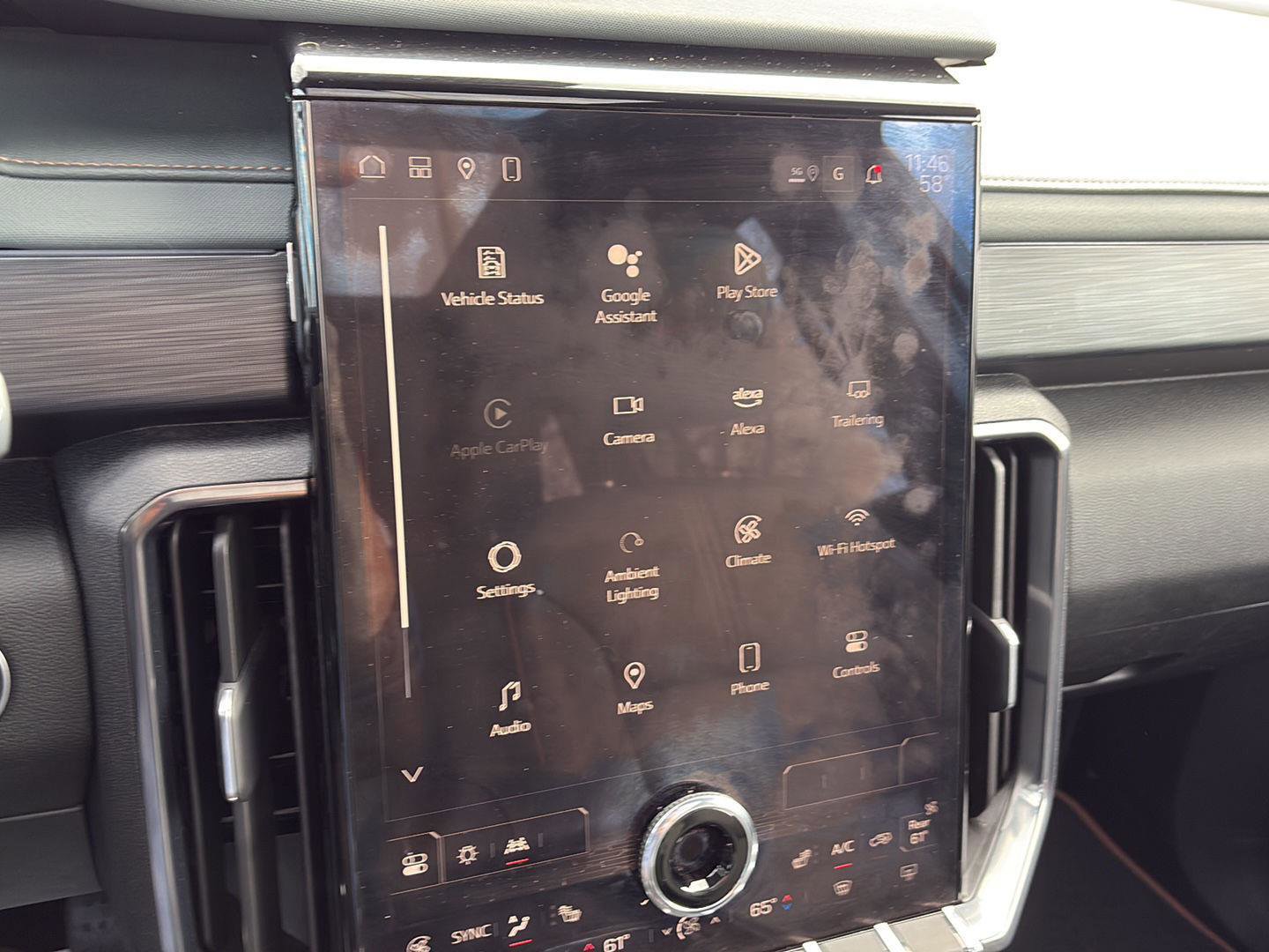 Used 2025 GMC Acadia AT4 w/ LPO, Floor Liner Package image 22