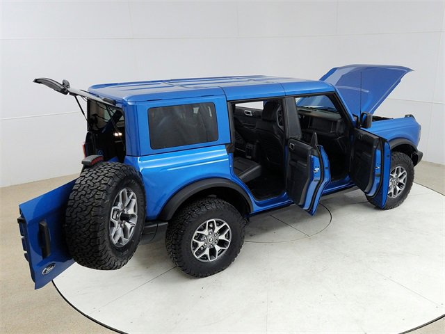 Used 2025 Ford Bronco Badlands image 24