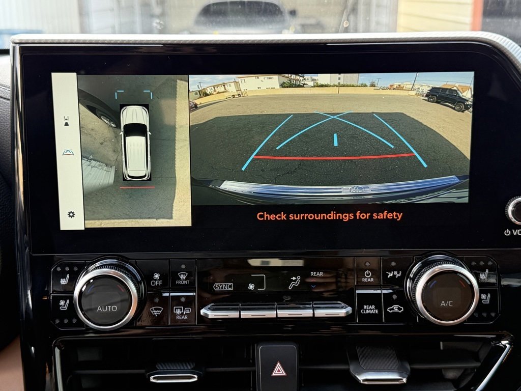 Used 2023 Toyota Highlander Platinum image 31