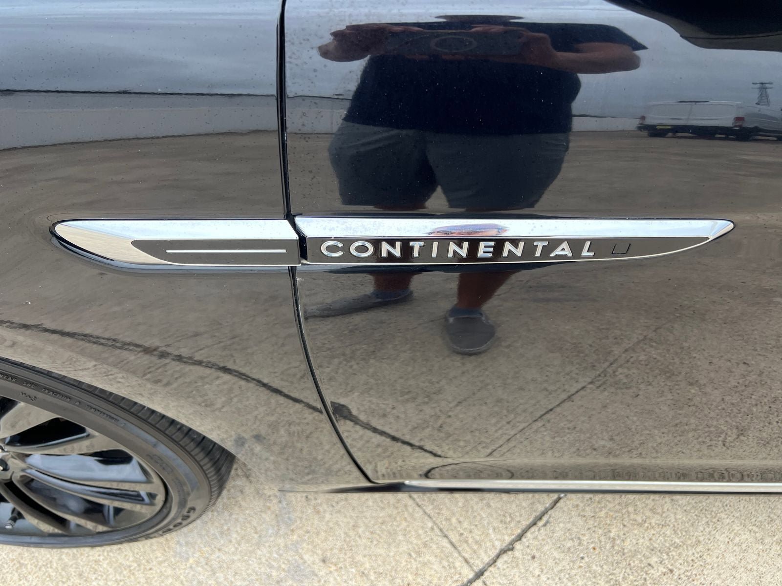 Used 2020 Lincoln Continental Reserve AWD/4WD image 31