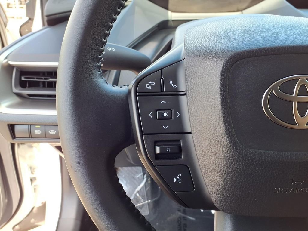 Used 2024 Toyota Prius LE image 16