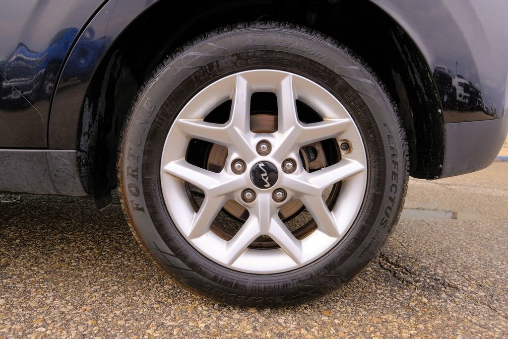 Used 2023 Kia Soul LX w/ LX Technology Package image 38