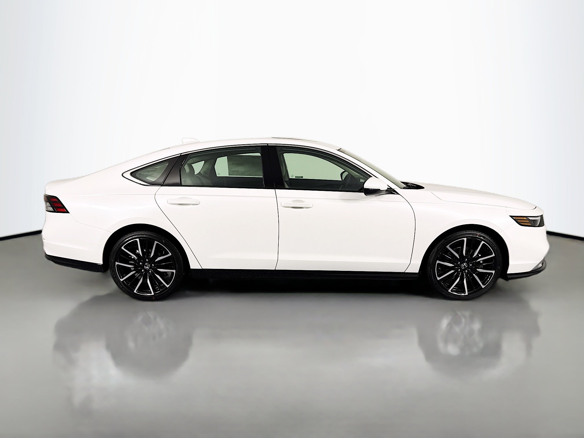 New 2026 Honda Accord Touring image 4