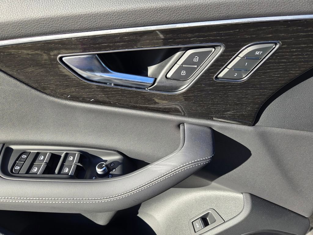 New 2025 Audi Q7 2.0T Premium Plus image 17