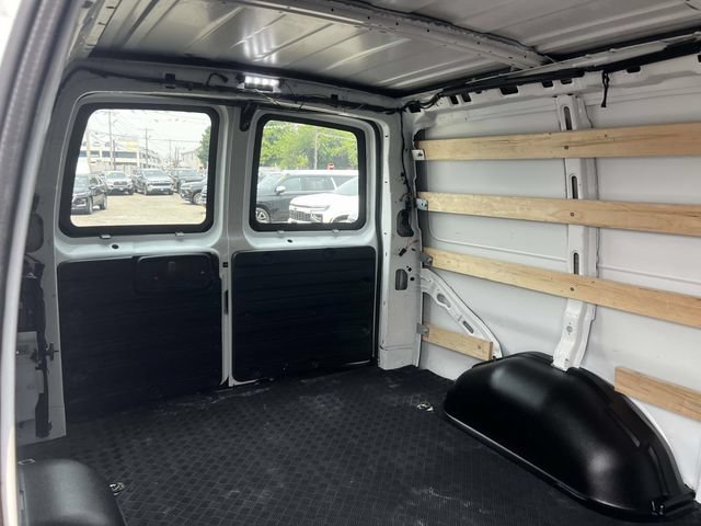 Used 2024 Chevrolet Express 2500 w/ Driver Convenience Package RWD image 12