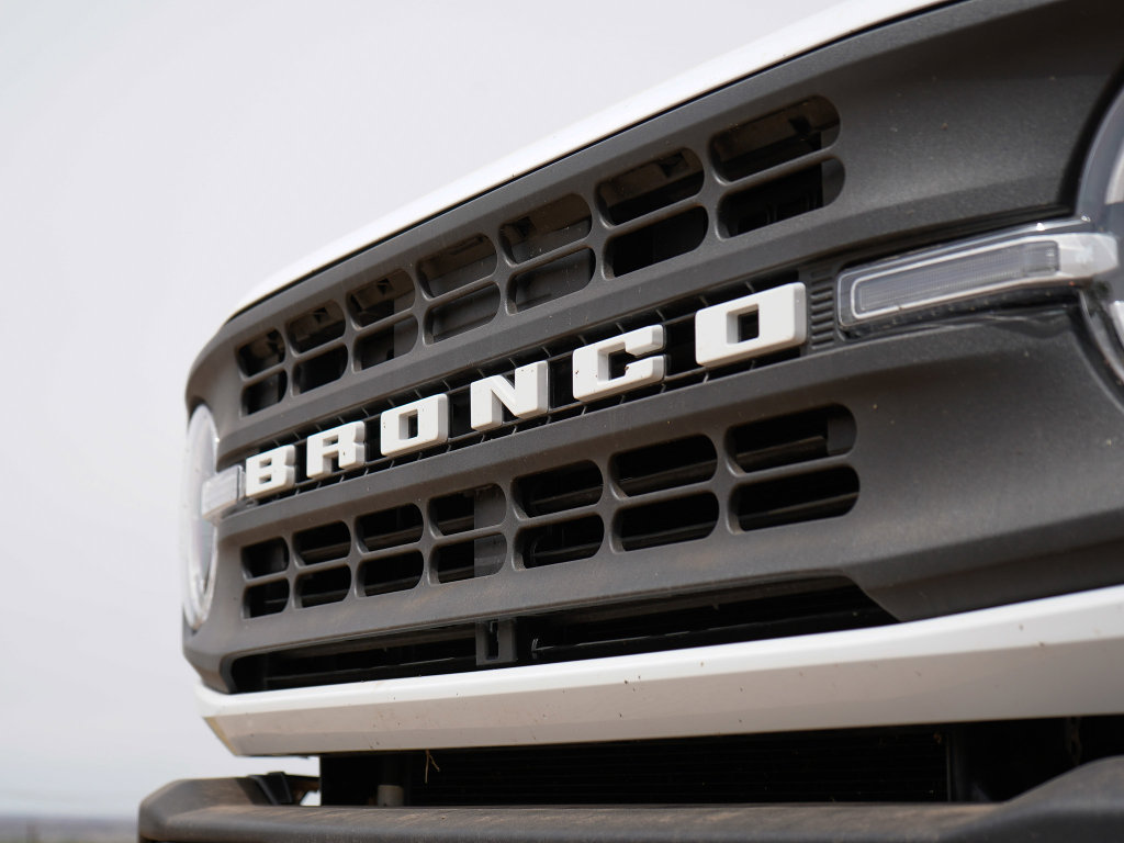 Used 2024 Ford Bronco Black Diamond AWD/4WD image 4