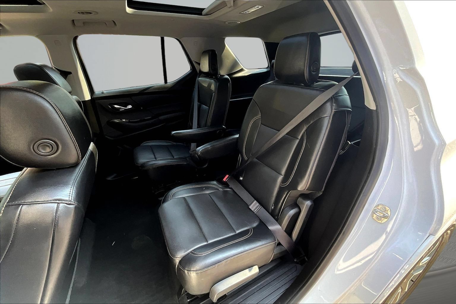 Used 2018 Chevrolet Traverse Premier AWD/4WD image 22