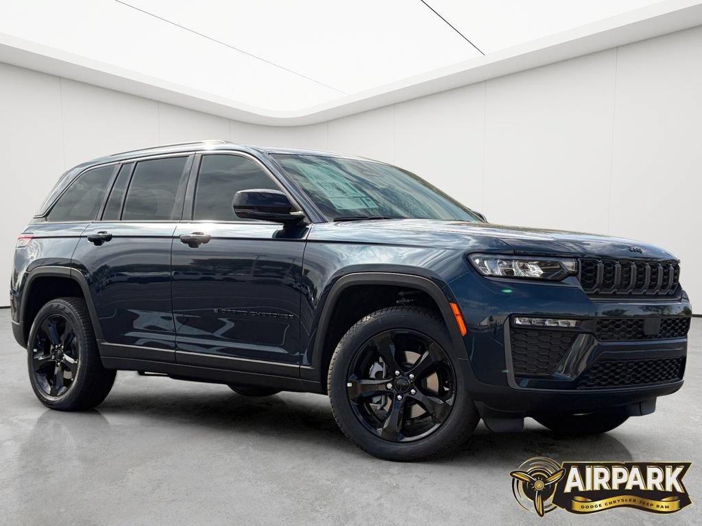 New 2026 Jeep Grand Cherokee Limited w/ Limited Altitude Package AWD/4WD image 2