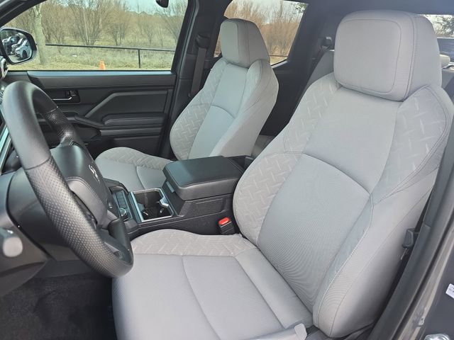 Used 2025 Toyota Tacoma SR5 image 13