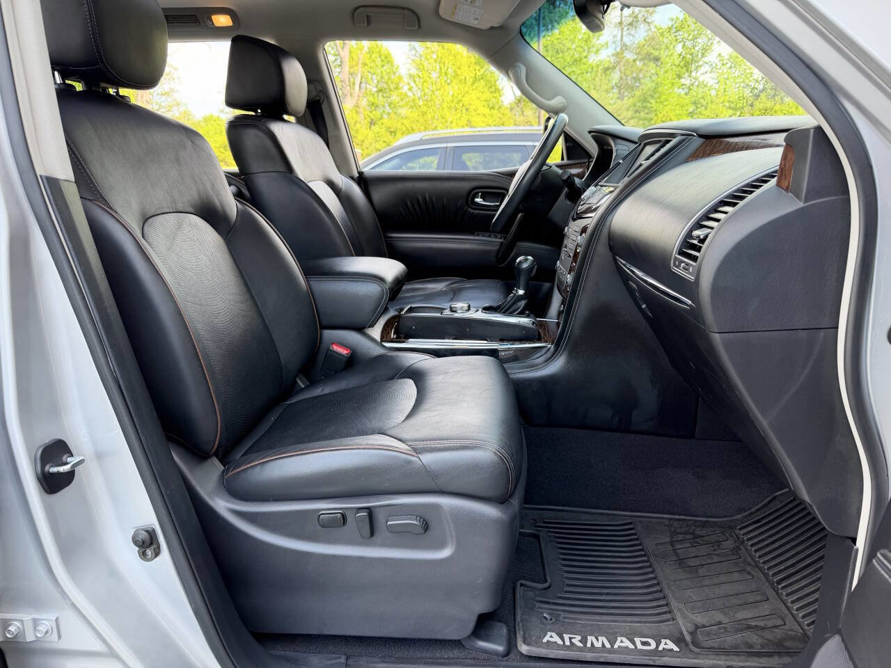 Used 2017 Nissan Armada Platinum w/ Captain Seat Package AWD/4WD image 32