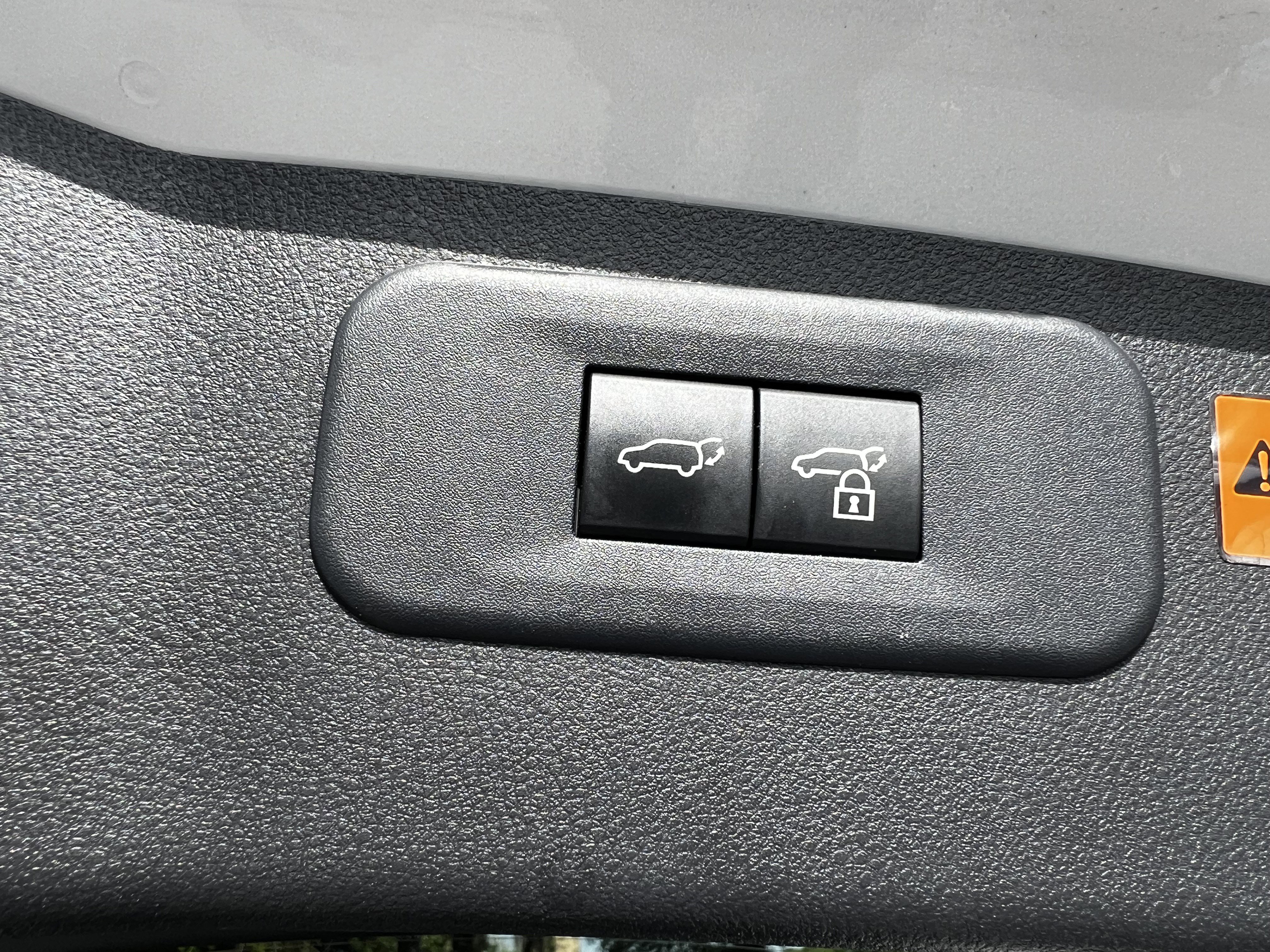 Used 2025 Lexus NX 250 FWD w/ Towing Package (2000 Lbs) image 41