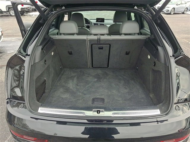 Used 2018 Audi Q3 2.0T Premium Plus w/ Premium Plus Package image 29