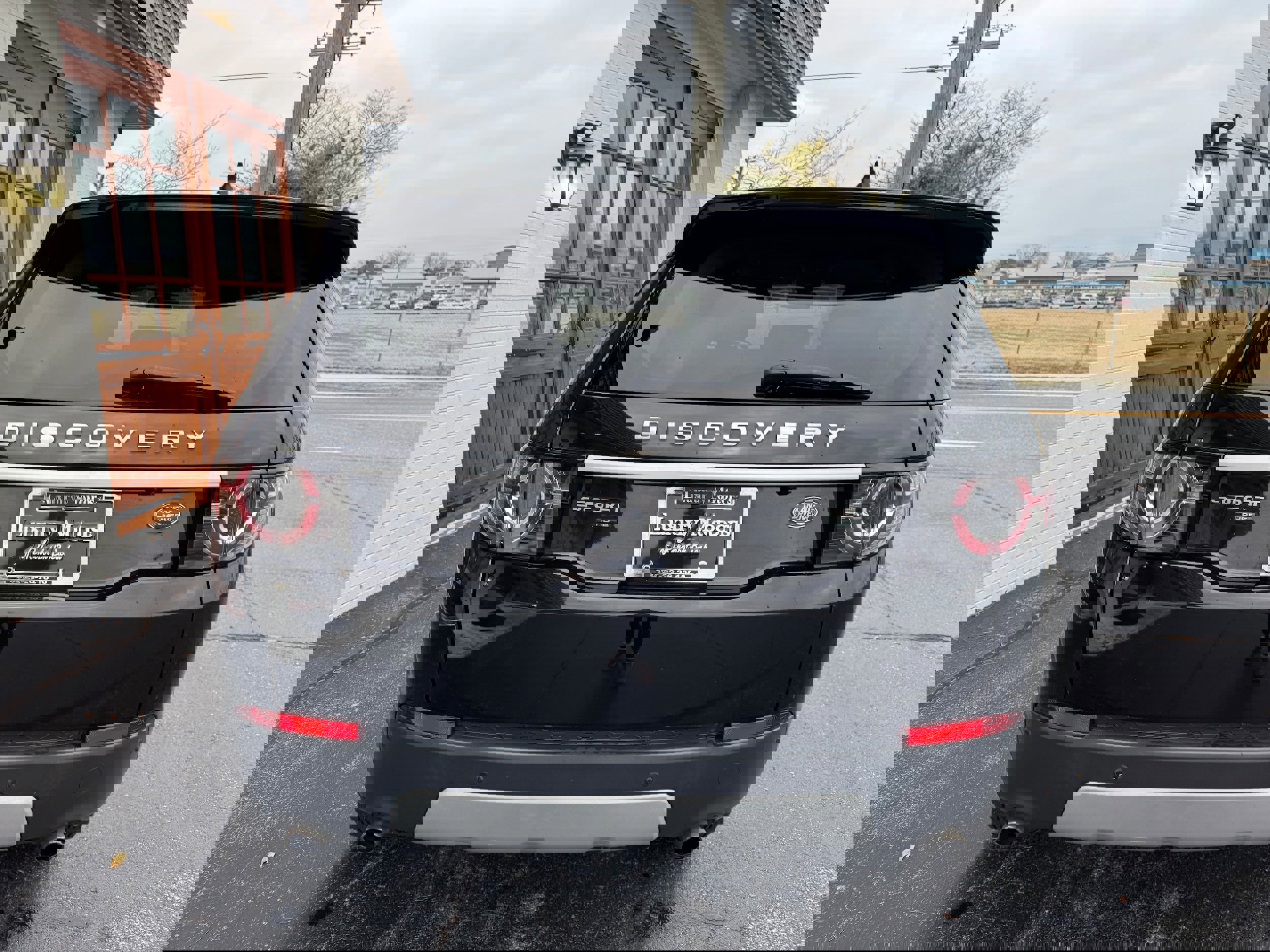 Used 2019 Land Rover Discovery Sport HSE Luxury image 31