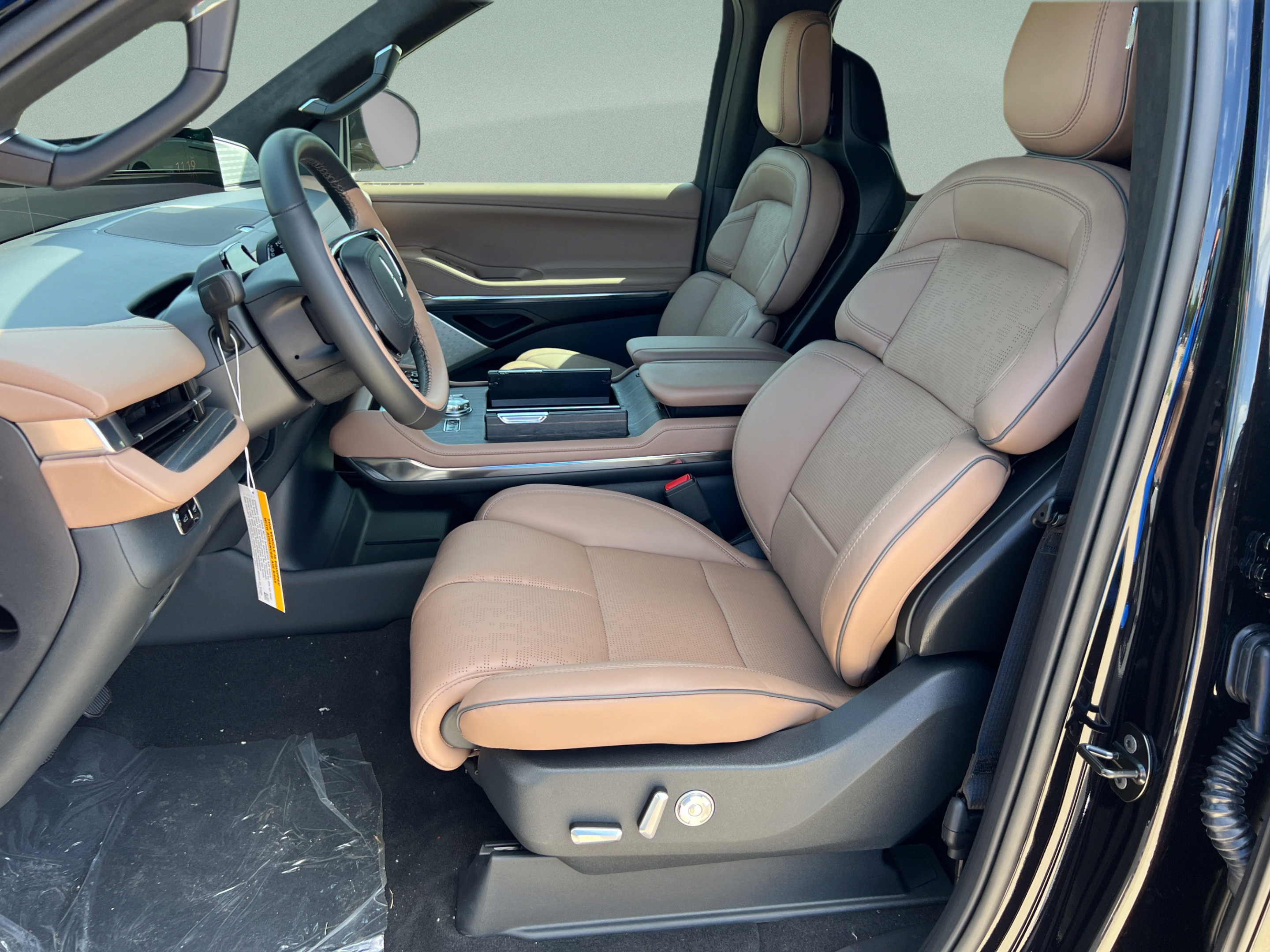New 2026 Lincoln Navigator Black Label AWD/4WD image 20