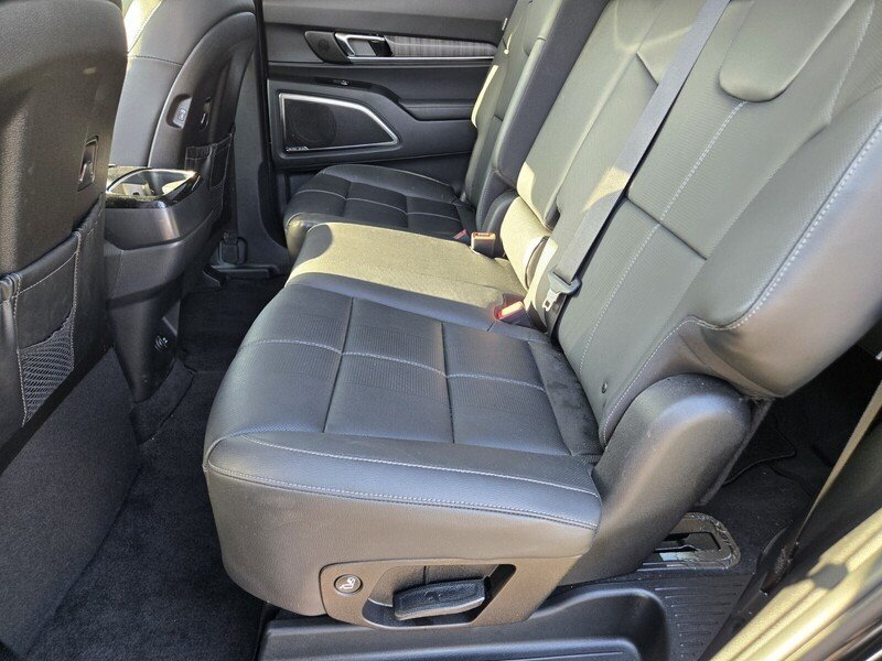 Certified 2025 Kia Telluride SX FWD image 12