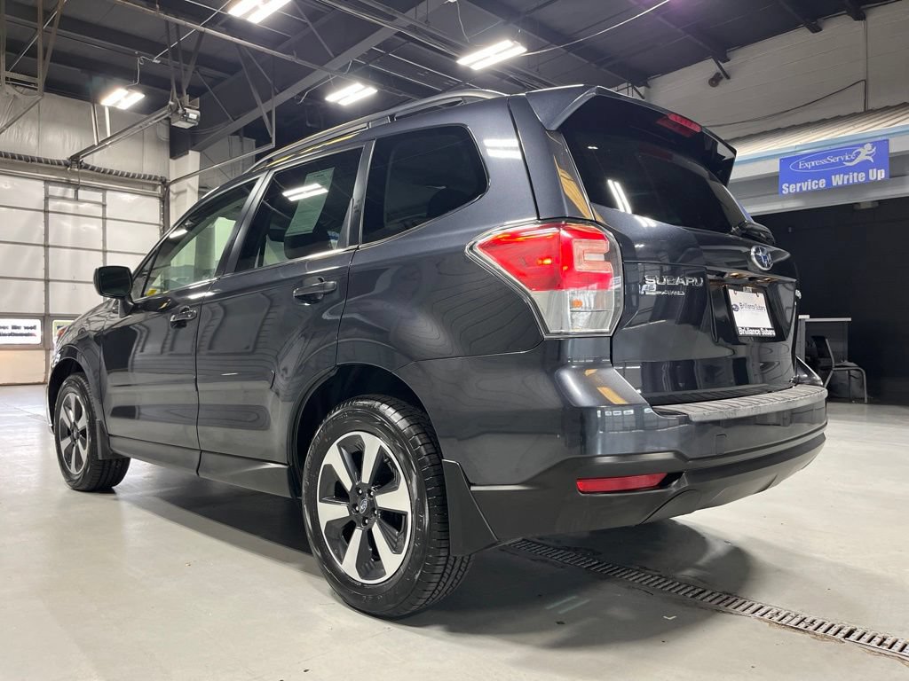 Used 2018 Subaru Forester 2.5i Limited w/ Popular Package #2 AWD/4WD image 5