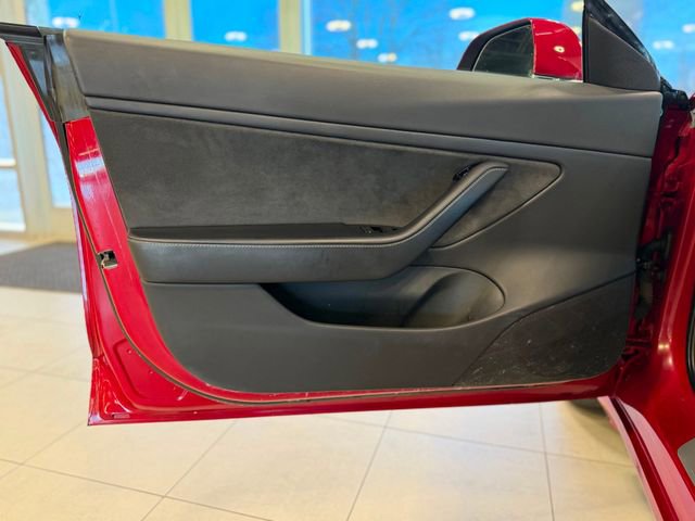 Used 2018 Tesla Model 3 Performance image 19