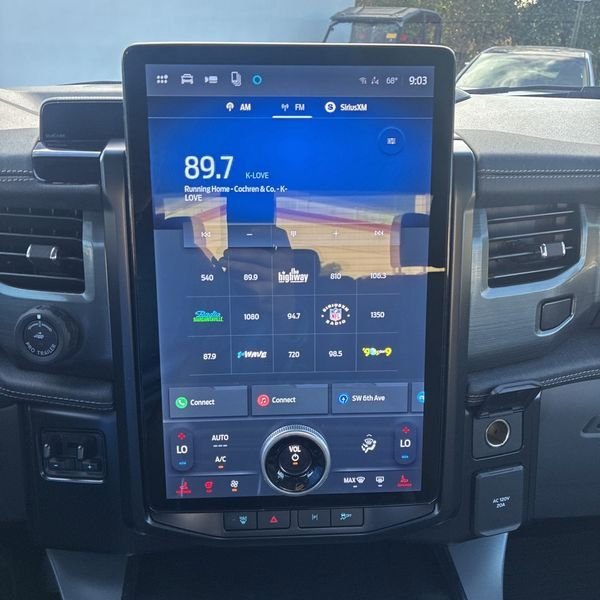 Used 2024 Ford F150 Lightning Flash w/ Max Trailer Tow Package image 17