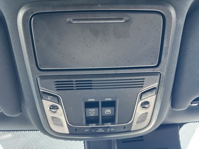 Used 2025 Honda Ridgeline Black Edition image 6