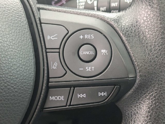 Used 2023 Toyota RAV4 XLE w/ Convenience Package FWD image 25