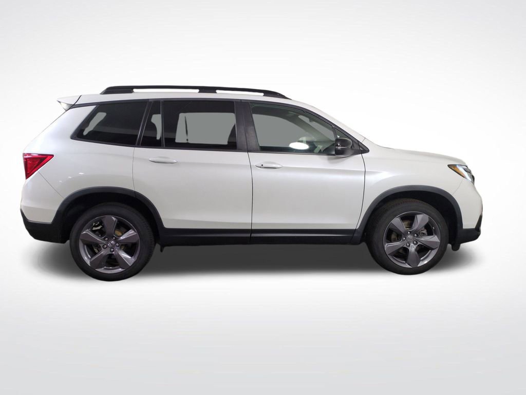 Used 2019 Honda Passport Touring image 1