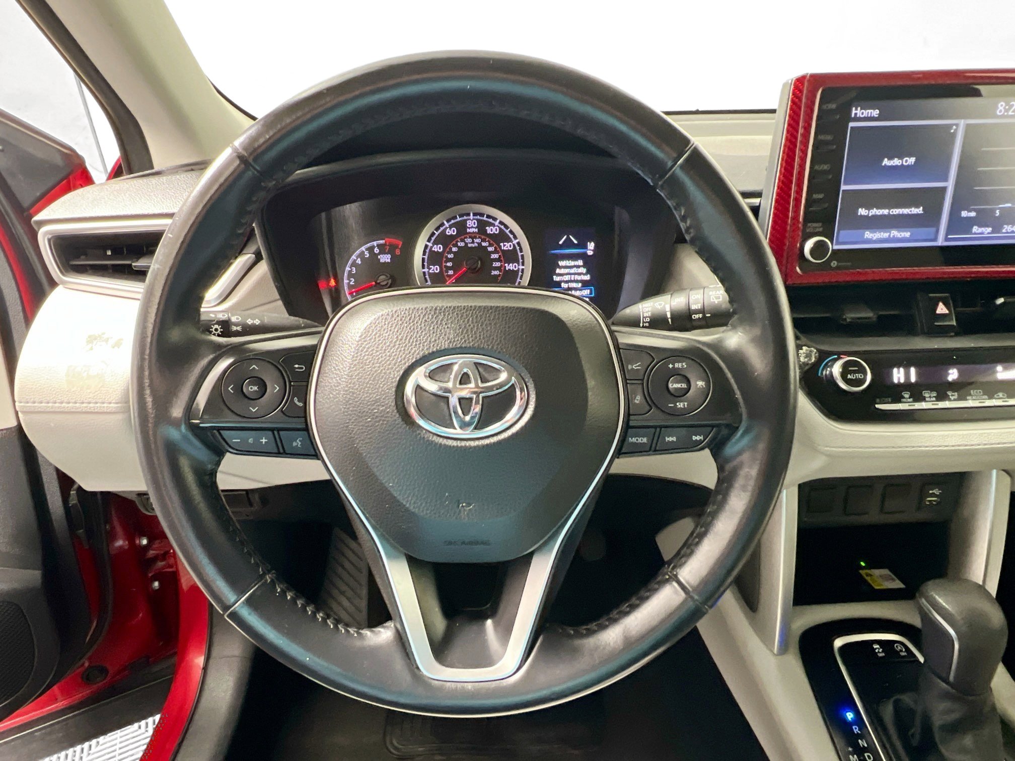 Used 2022 Toyota Corolla Cross LE image 17