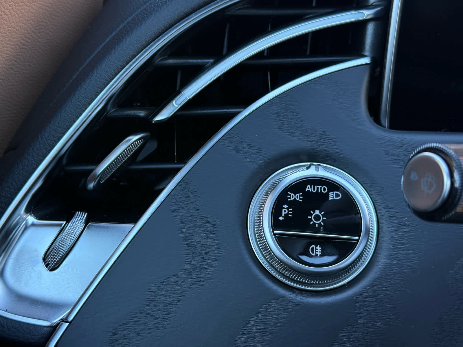 Certified 2026 Mercedes-Benz E 350 4MATIC Sedan image 29