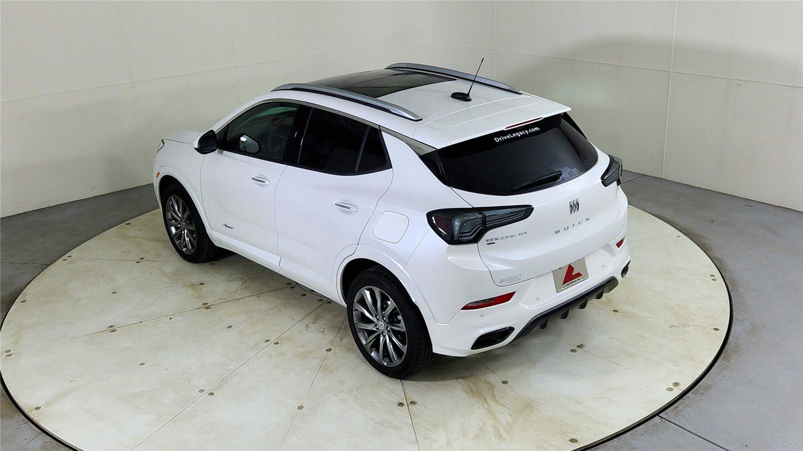 Used 2026 Buick Encore GX Avenir w/ Avenir Technology Package AWD/4WD image 20
