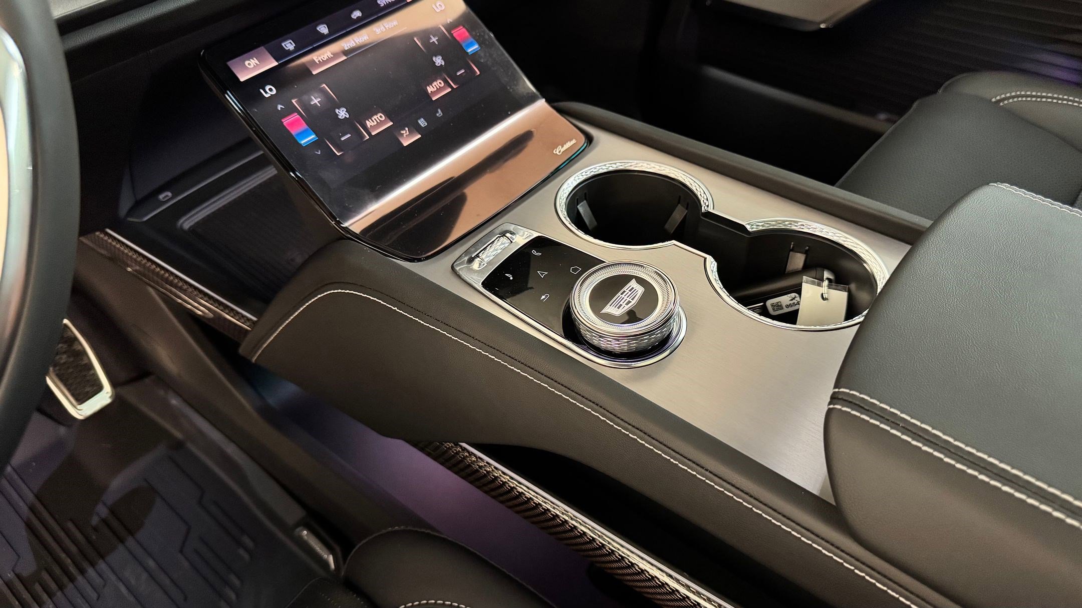 New 2026 Cadillac Vistiq Sport image 30