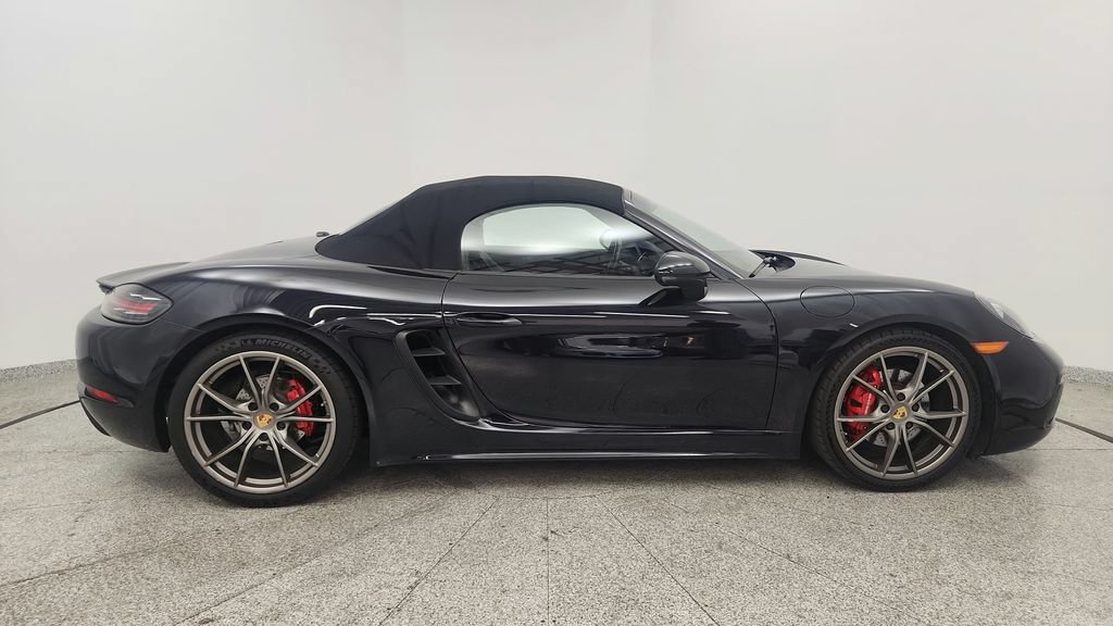 Used 2018 Porsche 718 Boxster S RWD image 46