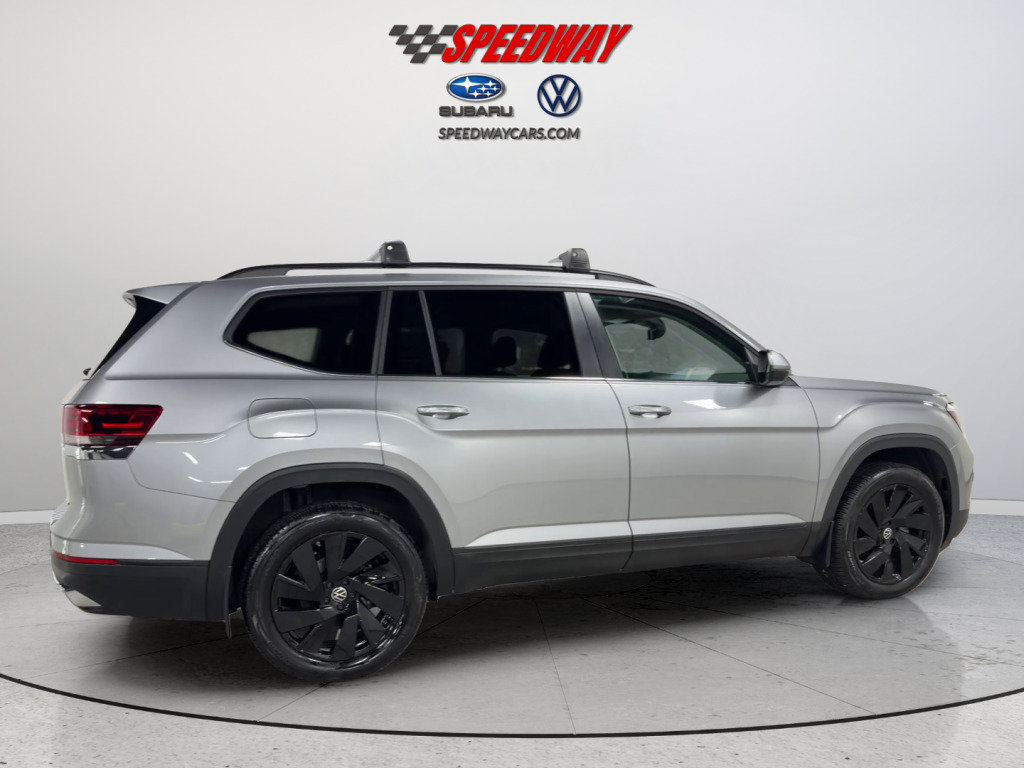 Certified 2026 Volkswagen Atlas SE FWD image 5