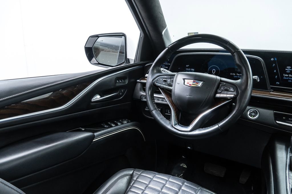 Used 2022 Cadillac Escalade Sport Platinum w/ Heavy-Duty Trailer Package image 28