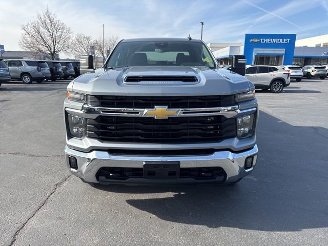 Used 2025 Chevrolet Silverado 2500 LT w/ Convenience Package image 2