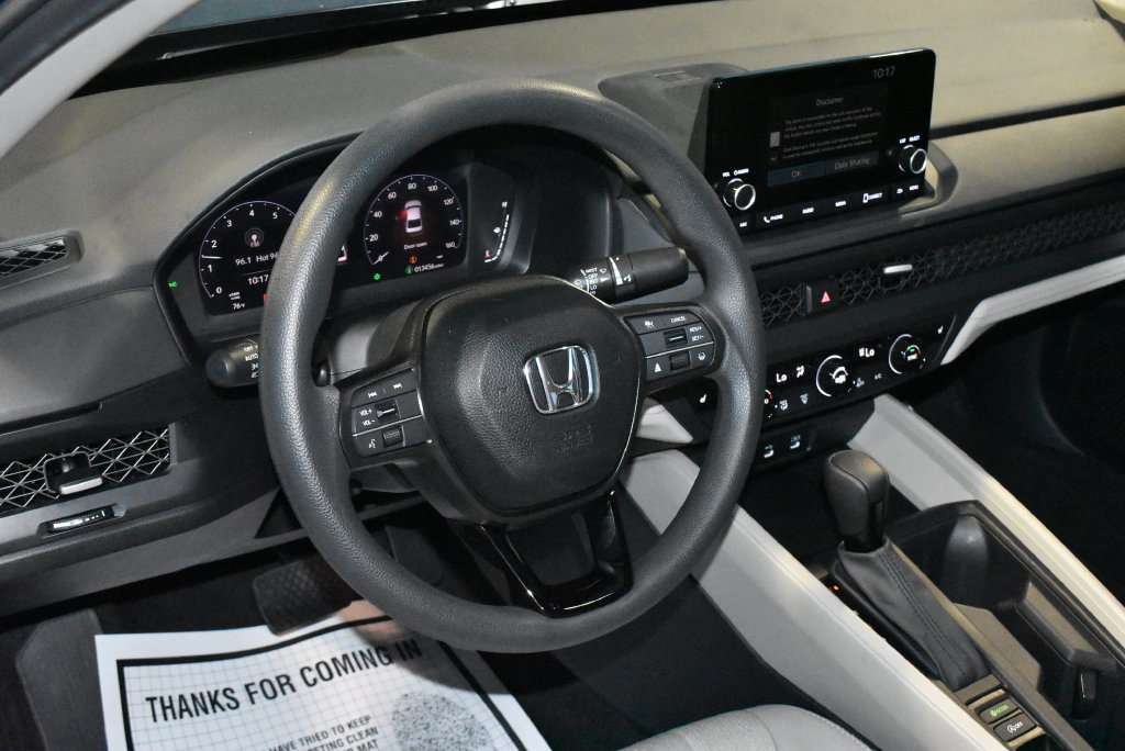 Used 2024 Honda Accord EX image 2