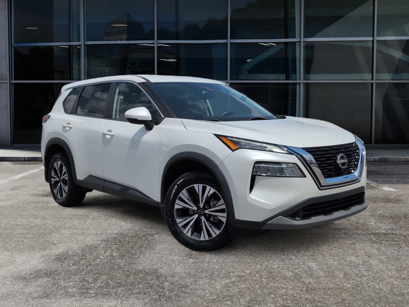 Used 2022 Nissan Rogue SV