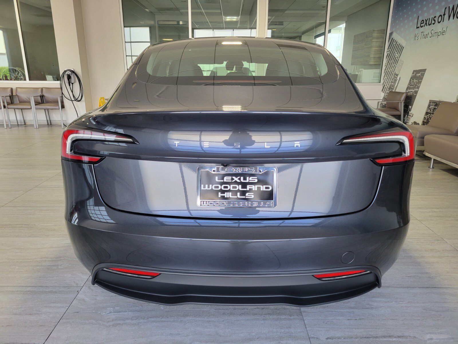 Used 2024 Tesla Model 3 Standard Range RWD image 4