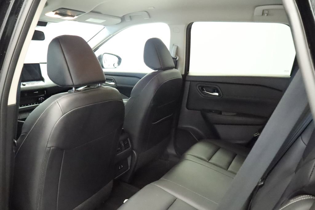 Used 2024 Nissan Rogue SL image 24