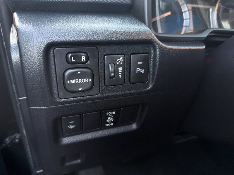 Used 2016 Toyota 4Runner Limited AWD/4WD image 29