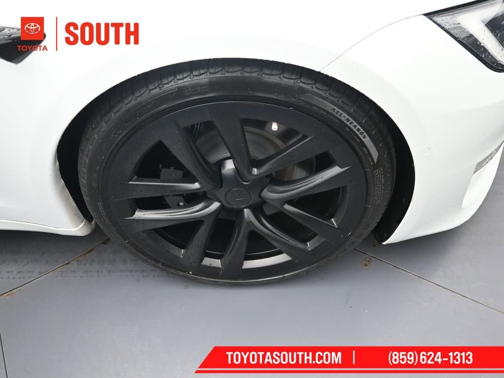 Used 2022 Tesla Model S image 29