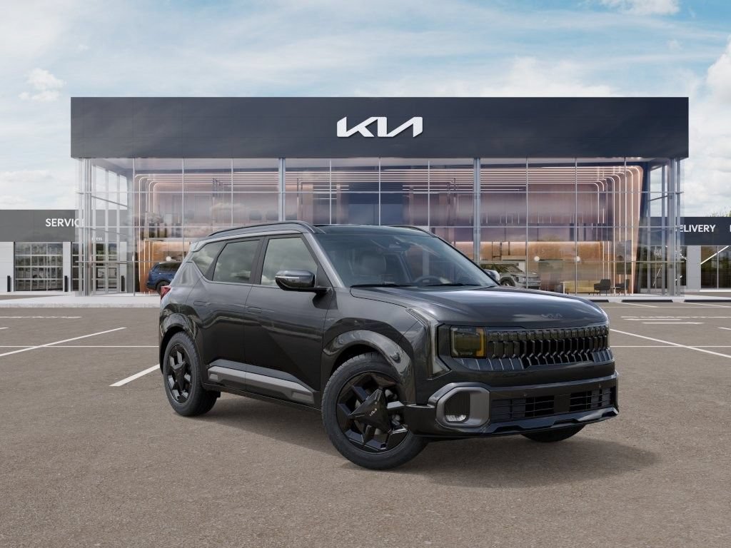 New 2027 Kia Seltos X-Line S w/ X-Line S Premium Package AWD/4WD image 2
