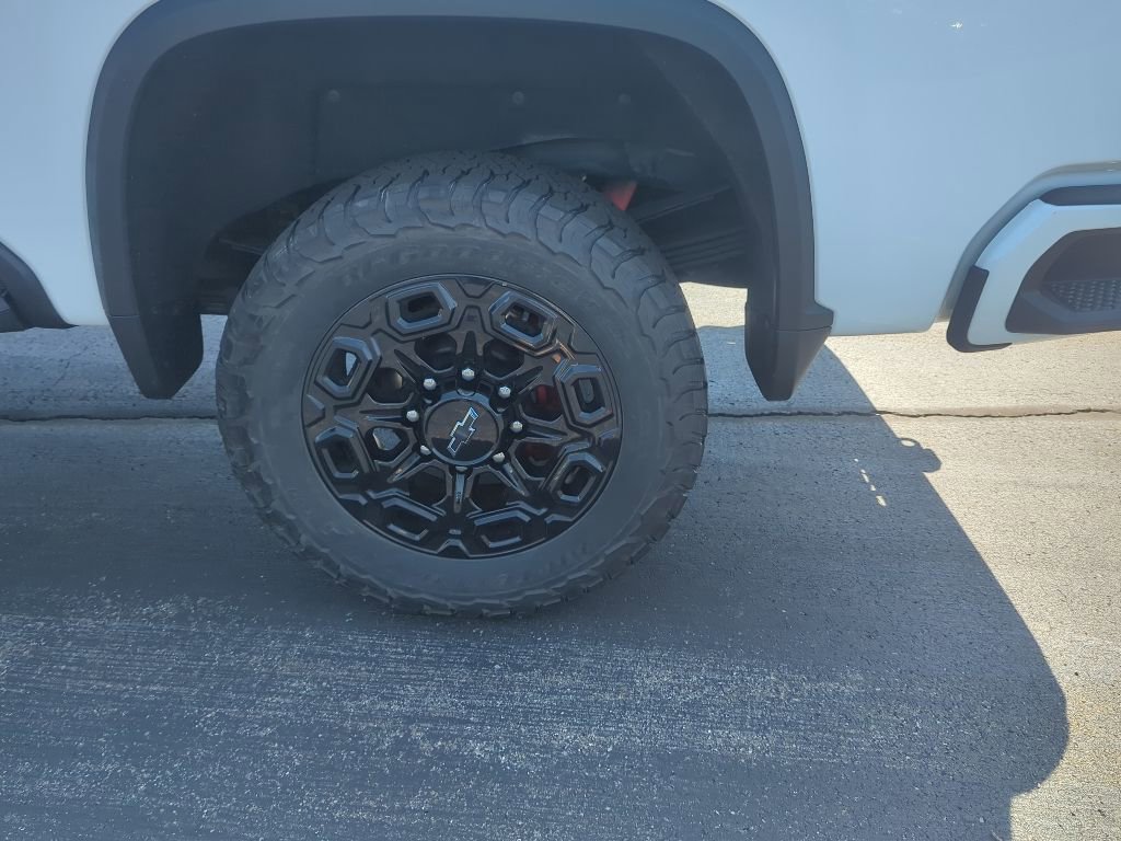 Certified 2024 Chevrolet Silverado 3500 LTZ w/ LTZ Plus Package AWD/4WD image 14