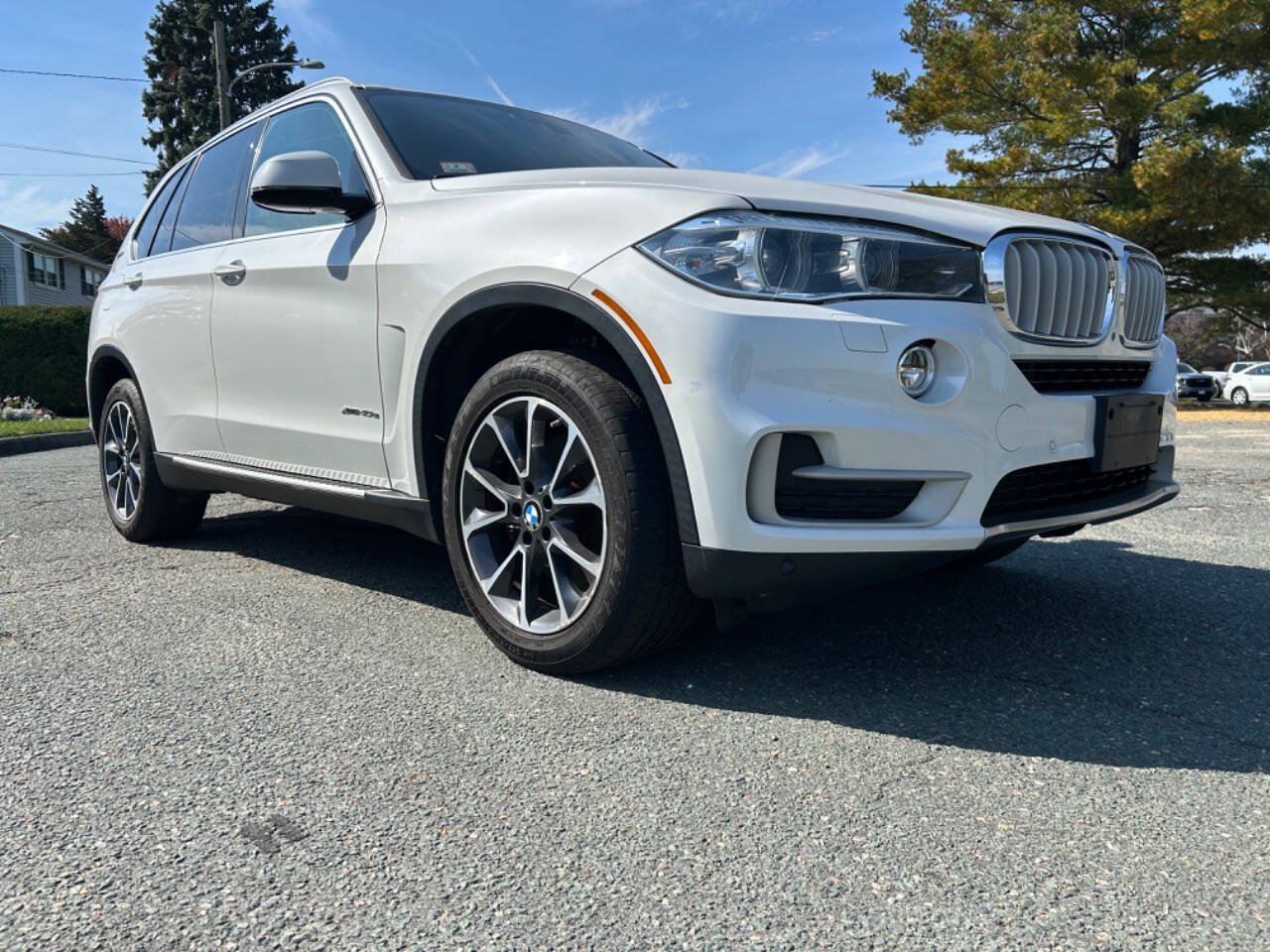 Used 2017 BMW X5 xDrive40e AWD/4WD image 4